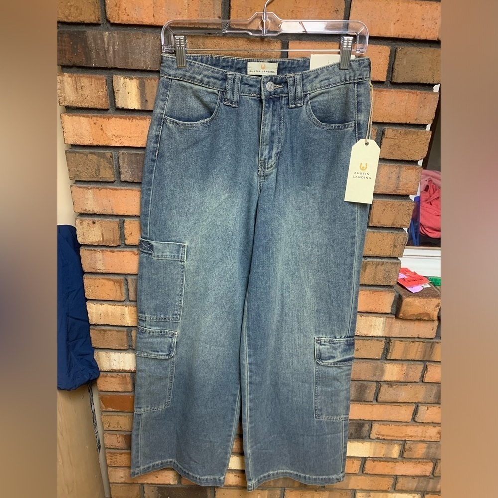 Women's Austin Landing Mid Rise Wide Leg Jeans